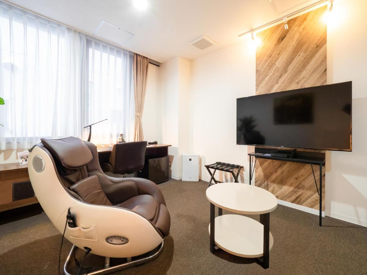 Hotel Tohkai Atsugi Bagian luar foto