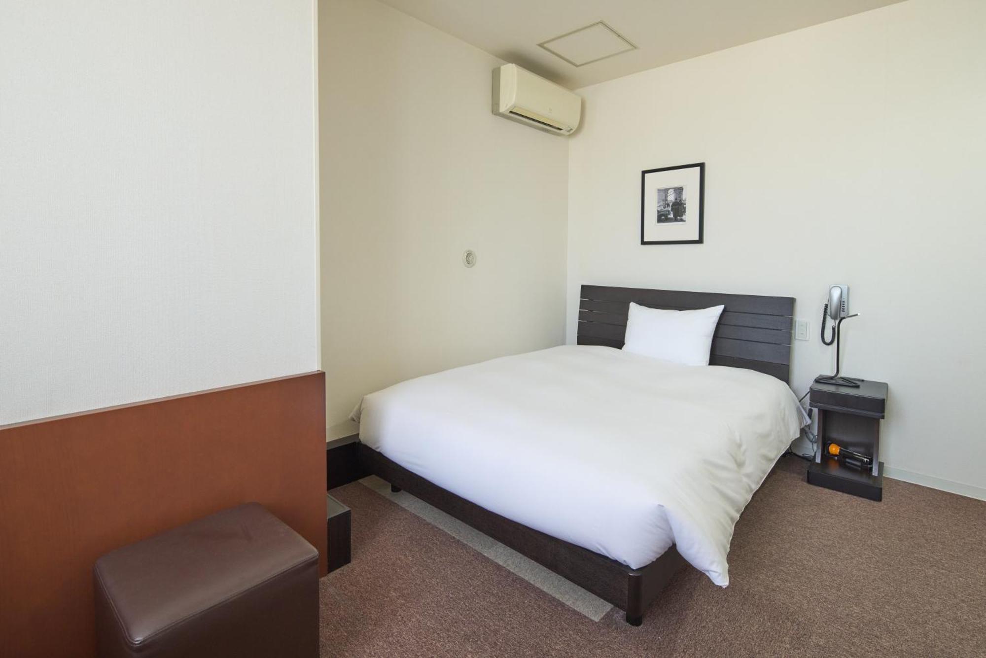 Hotel Tohkai Atsugi Bagian luar foto