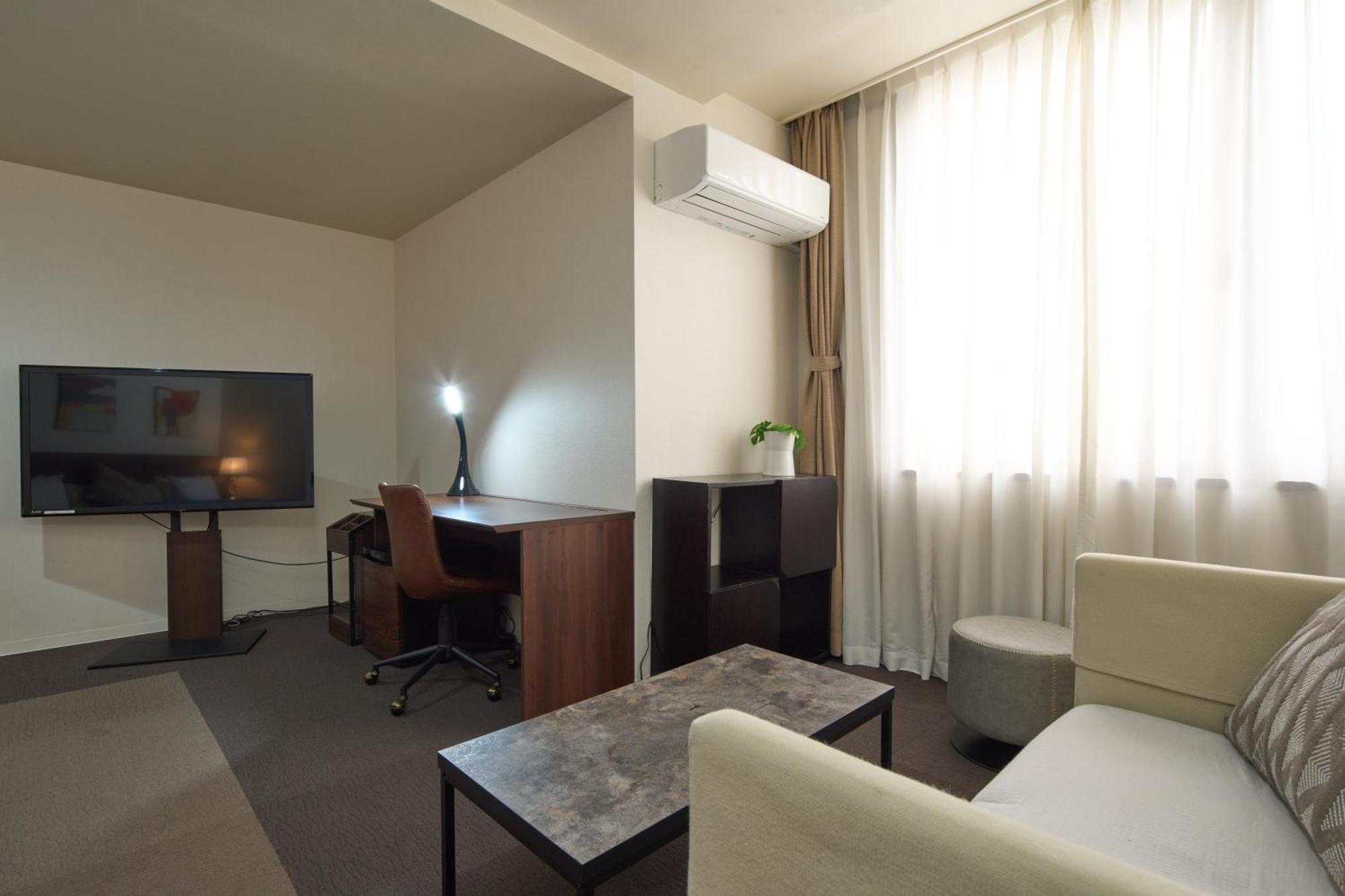 Hotel Tohkai Atsugi Bagian luar foto