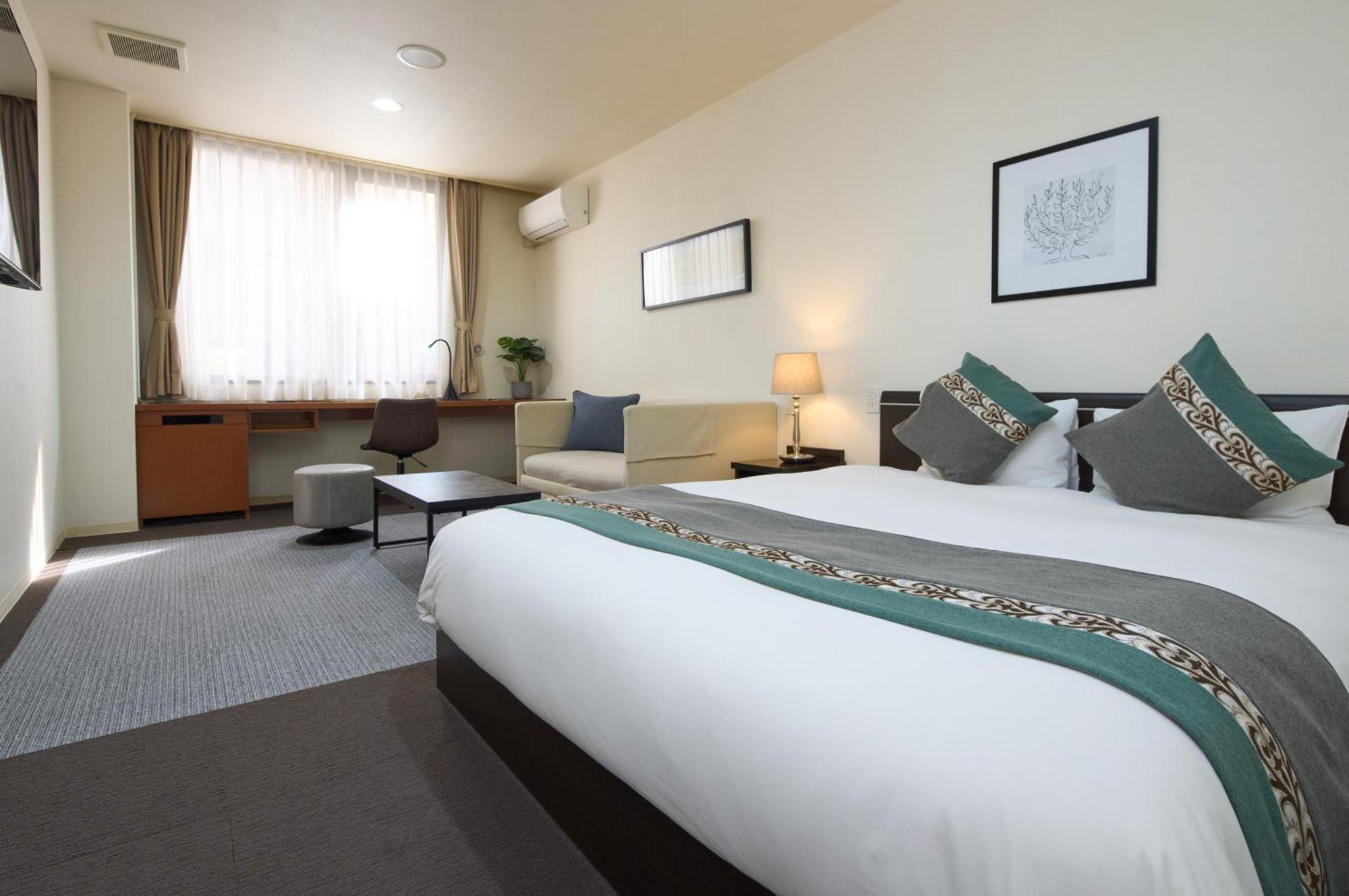 Hotel Tohkai Atsugi Bagian luar foto
