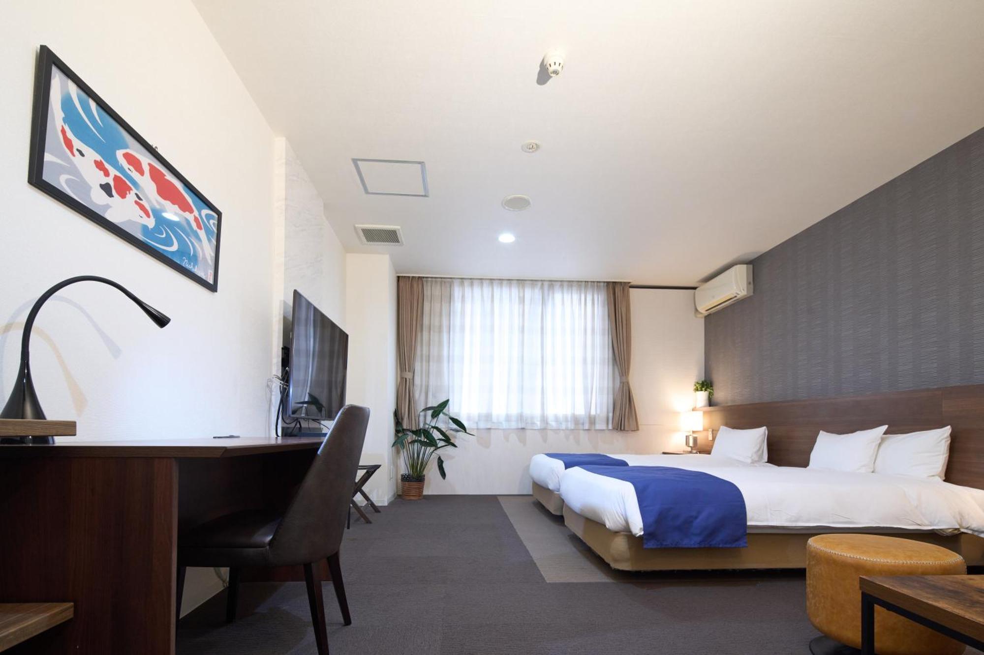 Hotel Tohkai Atsugi Bagian luar foto