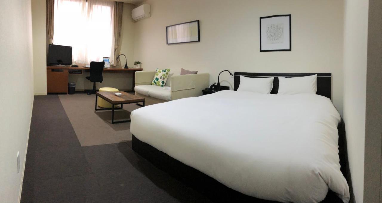 Hotel Tohkai Atsugi Bagian luar foto
